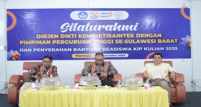 SILATURAHMI DIRJEN DIKTI KEMDIKTISAINTEK DENGAN PIMPINAN PERGURUAN TINGGI SE-SULAWESI BARAT SERTA PENYERAHAN BANTUAN BEASISWA KIP KULIAH DI UNIVERSITAS TOMAKAKA MAMUJU